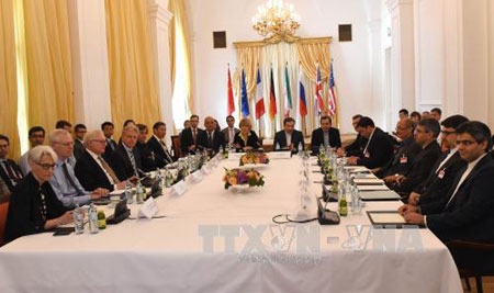 Quang cảnh một vòng đàm phán hạt nhân giữa đại diện Liên minh châu Âu, các nước P5+1 và Iran tại Vienna, Áo ngày 12-6.